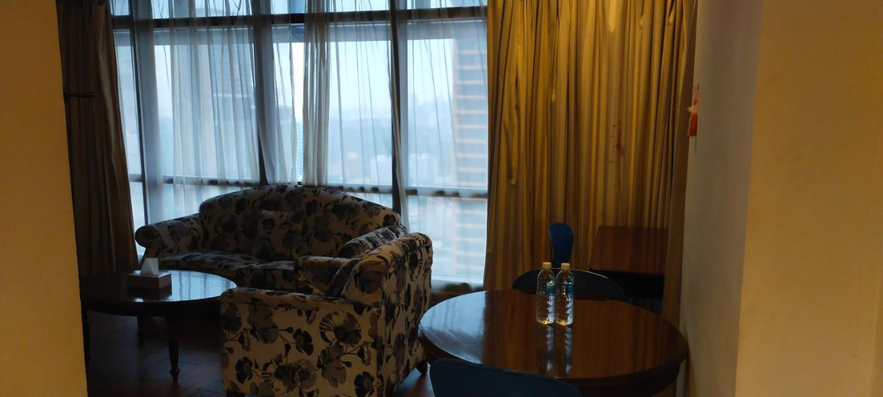 Bbs Suites At Times Square Kl Kuala Lumpur Extérieur photo