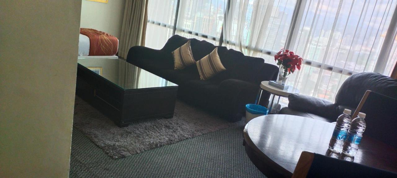Bbs Suites At Times Square Kl Kuala Lumpur Extérieur photo